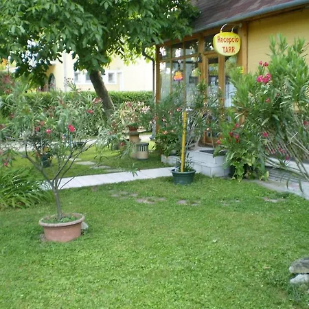 Pensjonat Tarr-timea 3*