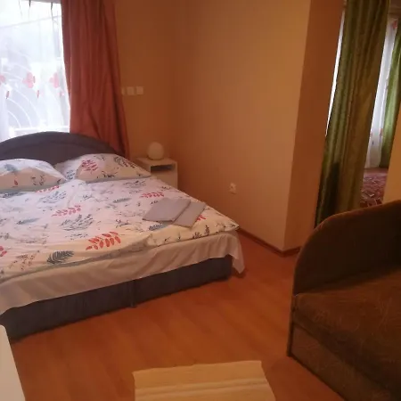 Pensjonat Tarr-timea 3*