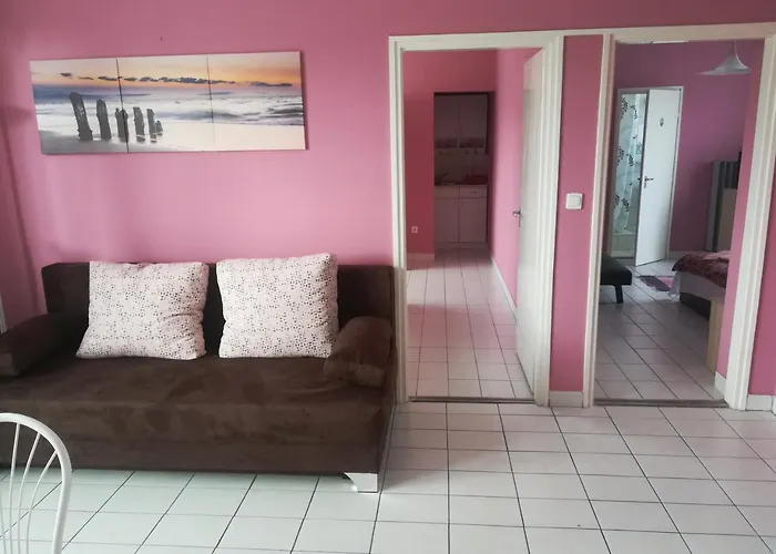 Gæstehus Tarr-timea 3*